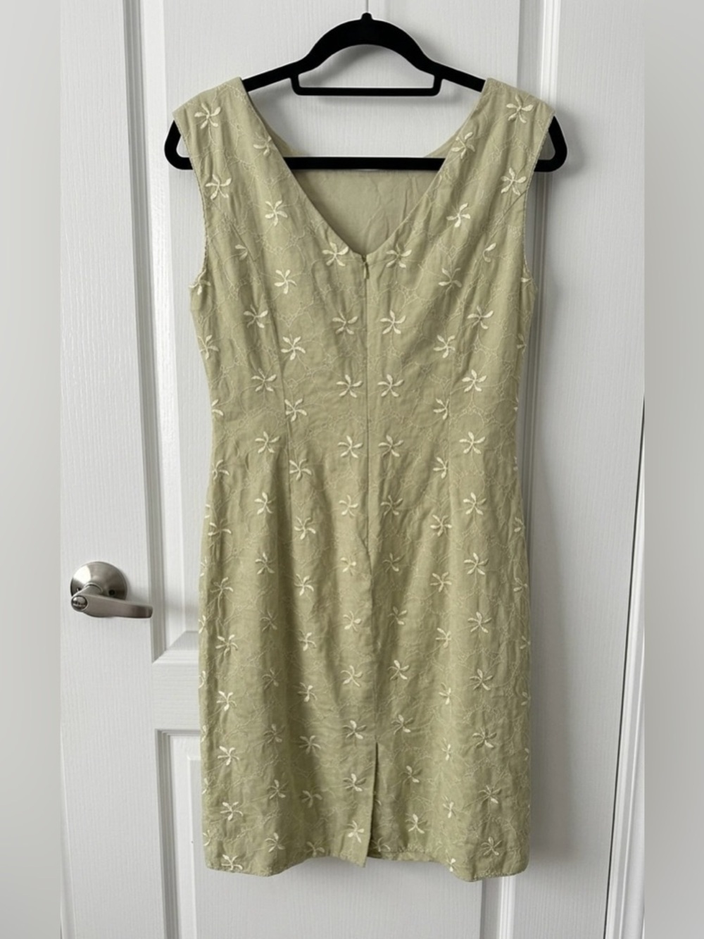 Talbots Sage Green Floral Eyelet Dress - Picture 4 of 4